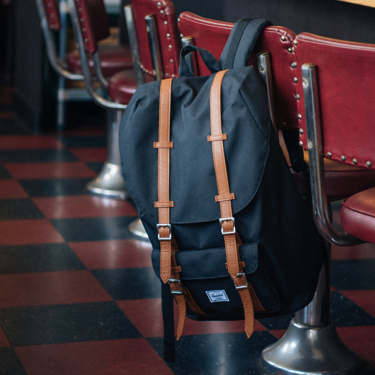 Herschel Supply, Fjällräven Kånken online Classics Barcelona